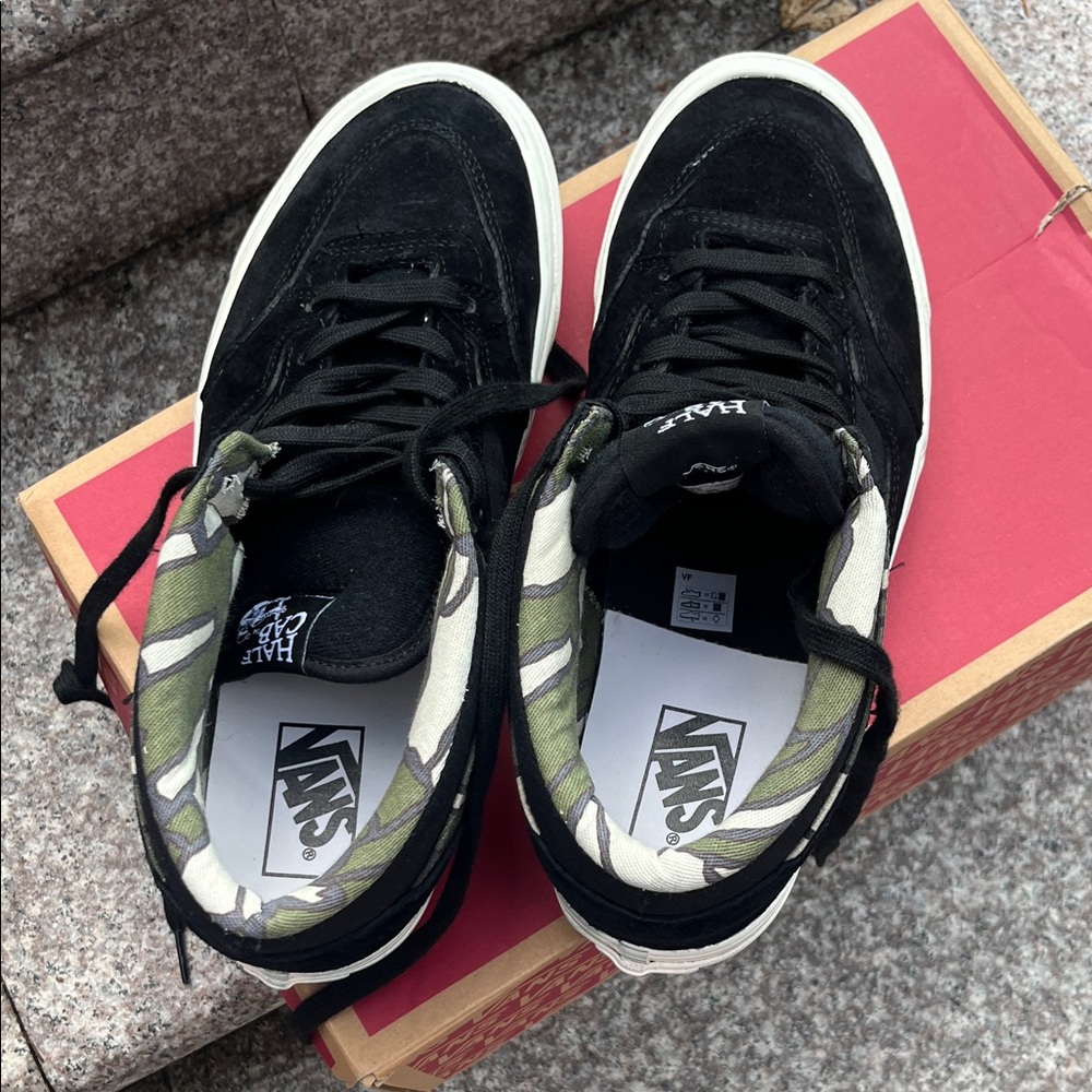 Vans Black and Camouflage Men's Sneakers